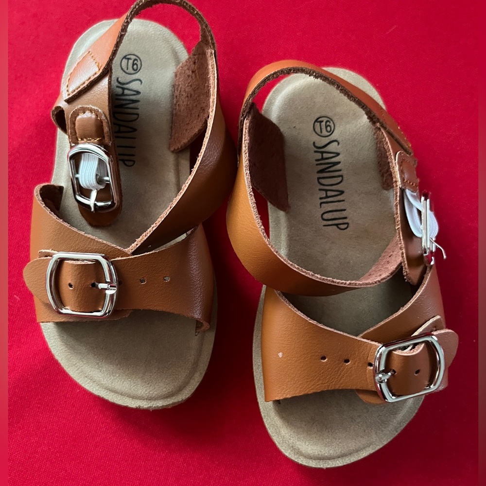 Child’s Sandalup Brown Strap Sandals Size T6